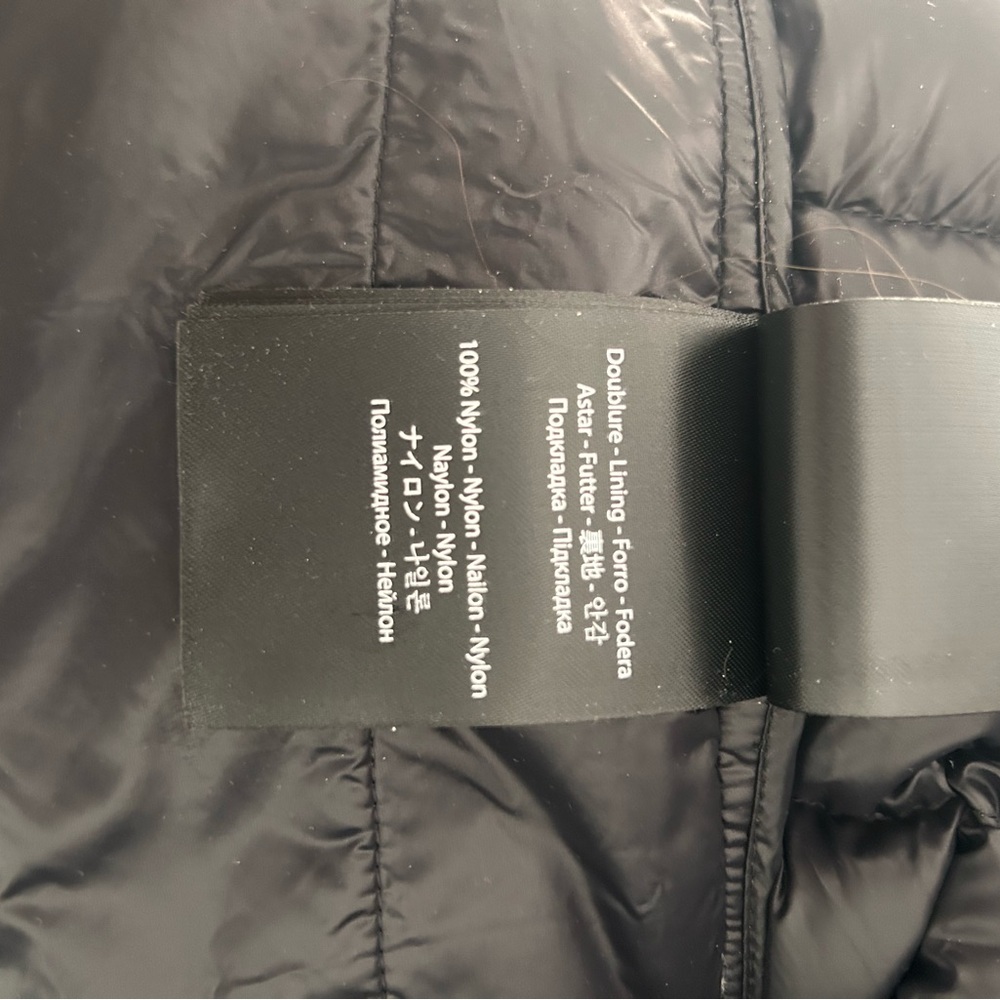 Mackage Allegra knee length Black Quilted Women's Coat - Picture 9 of 10